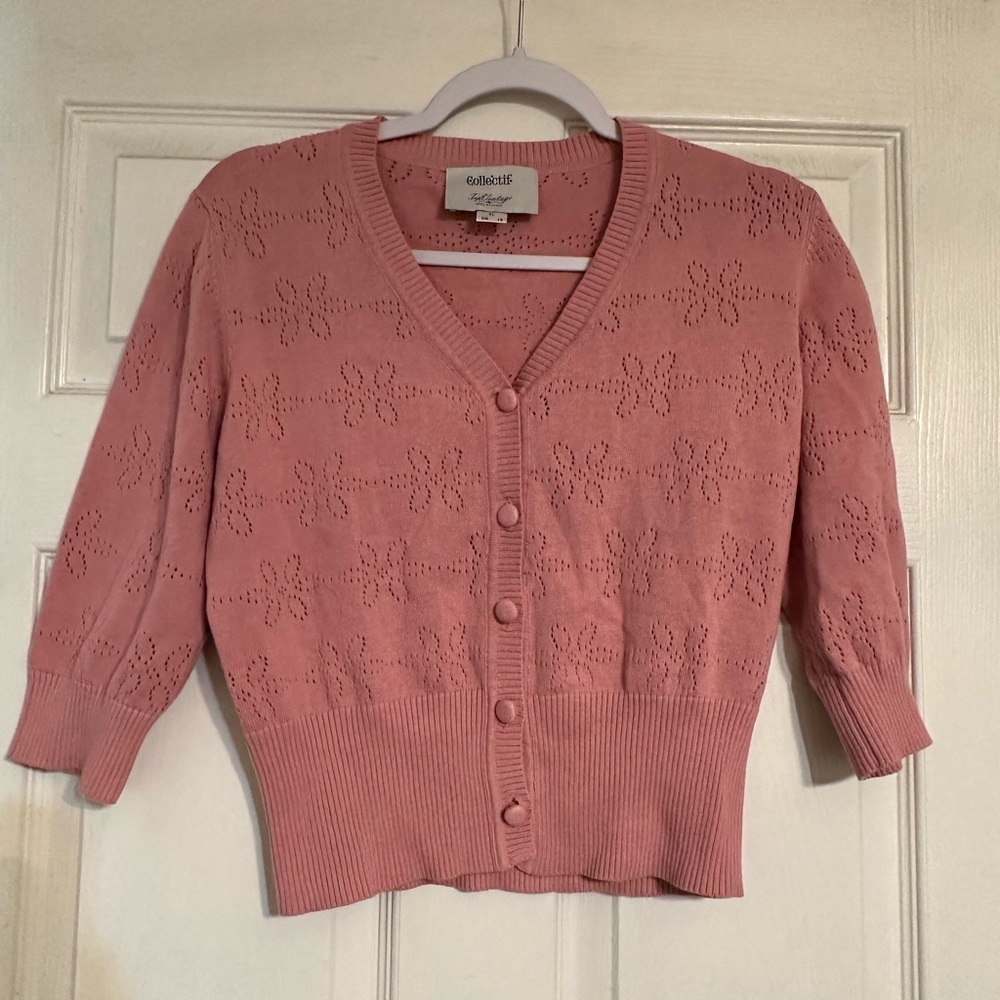 Collectif Loves Top Vintage pink Evie flower cardigan